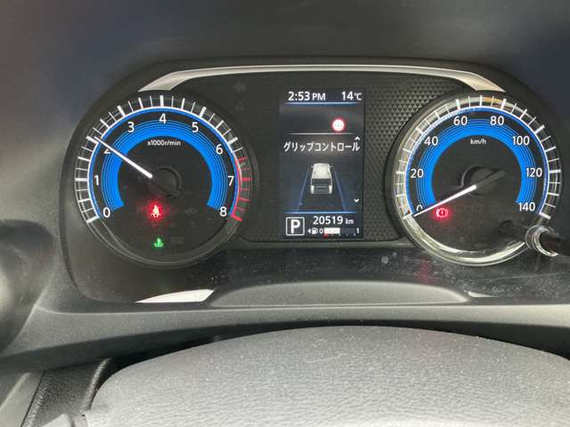 Mitsubishi eK X 9
