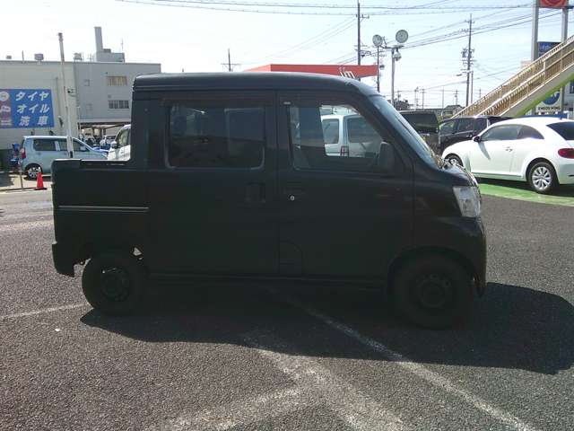 Daihatsu Hijet Deck Van 4