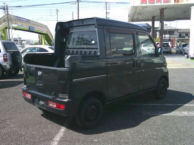 Daihatsu Hijet Deck Van 6