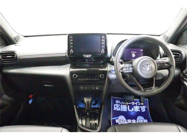 Toyota Yaris Cross 11