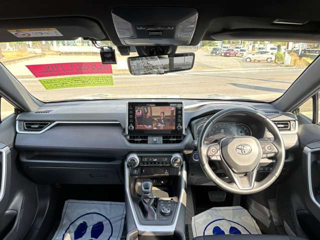 Toyota RAV4 PHV 2