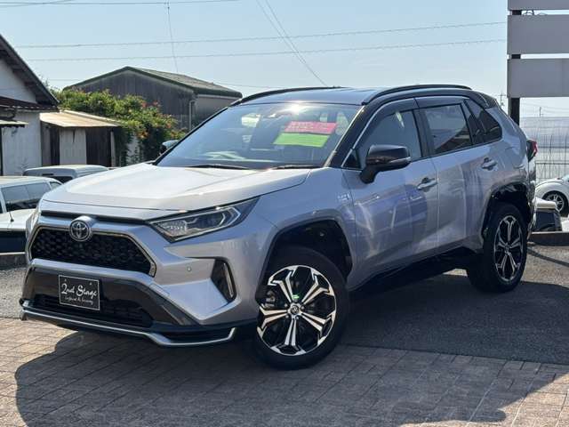 Toyota RAV4 PHV 5