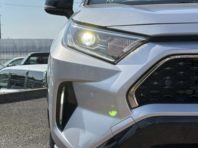 Toyota RAV4 PHV 9