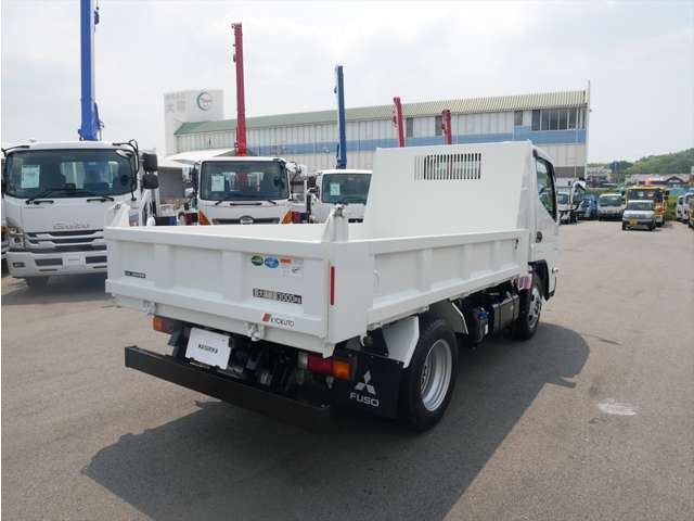 Mitsubishi Fuso Canter 6