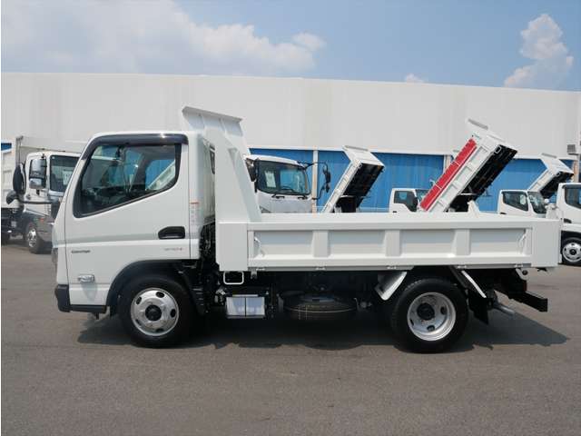 Mitsubishi Fuso Canter 9