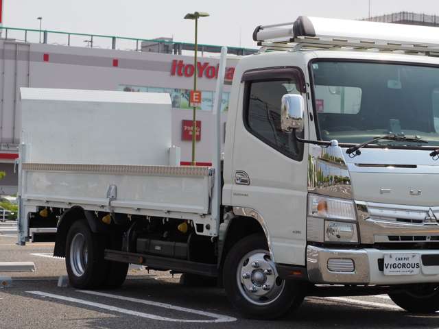 Mitsubishi Fuso Canter 6
