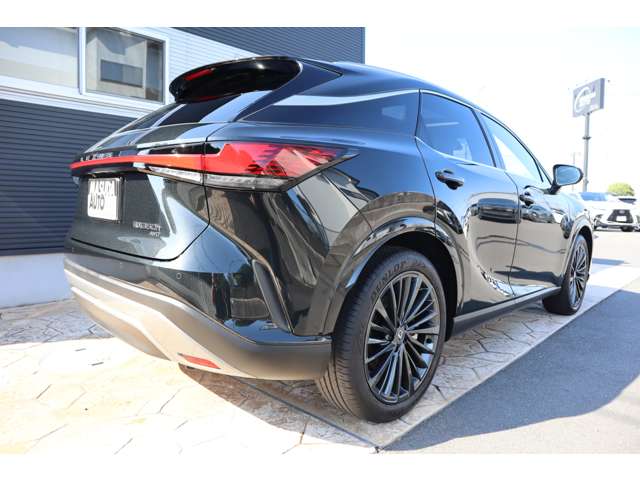 Lexus RX 7