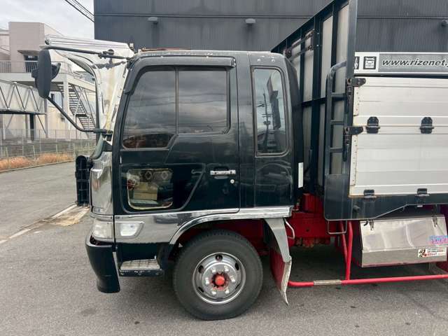 Hino Ranger 6