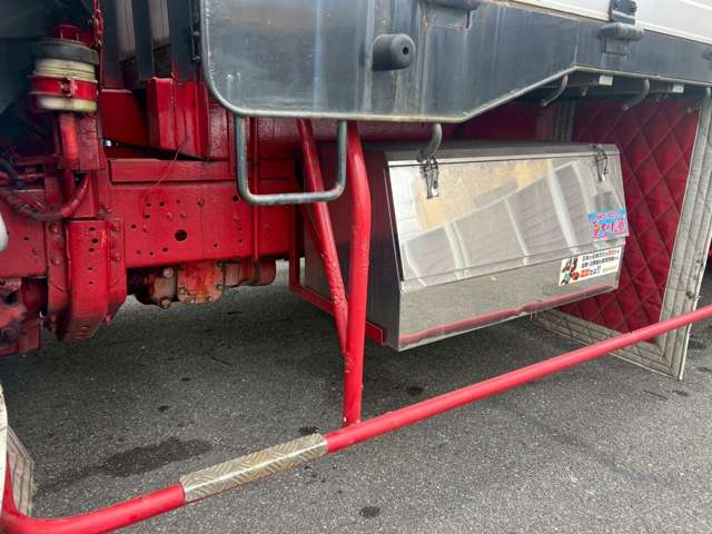 Hino Ranger 9