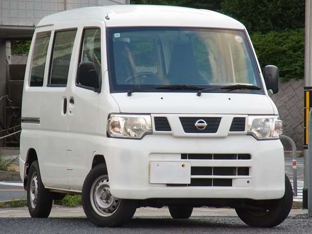 Nissan NV100 Clipper 11