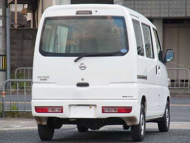 Nissan NV100 Clipper 7