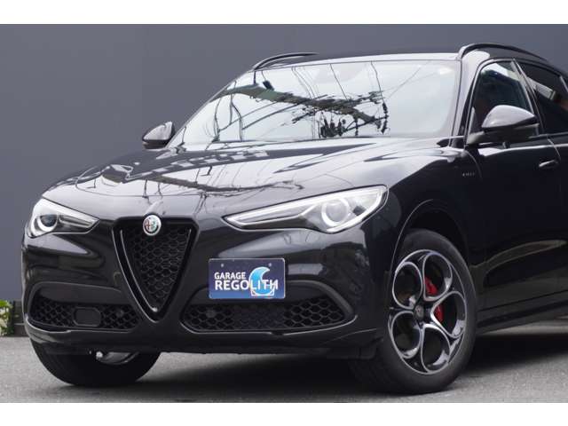 Alfa Romeo Stelvio 4