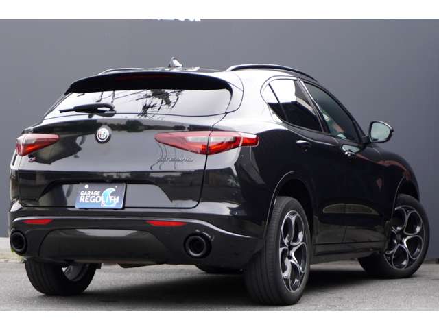 Alfa Romeo Stelvio 9