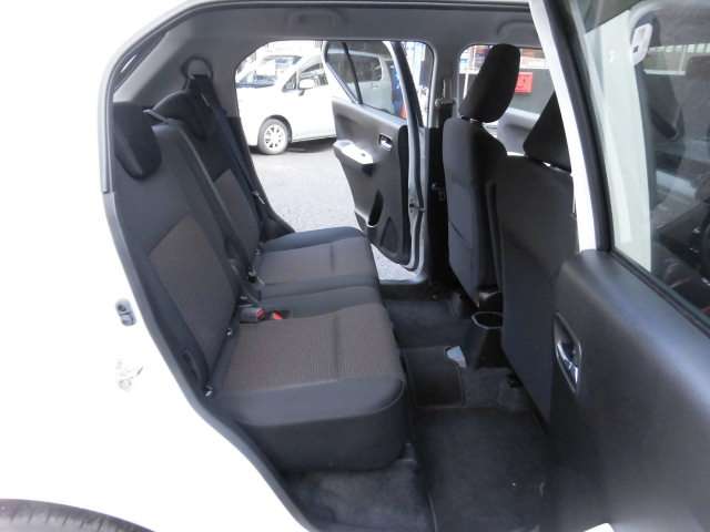 Suzuki Ignis 13