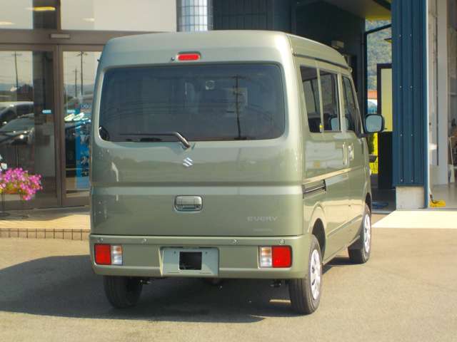 Suzuki Every 6