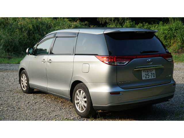 Toyota Estima 7
