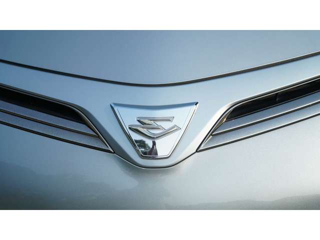 Toyota Estima 9