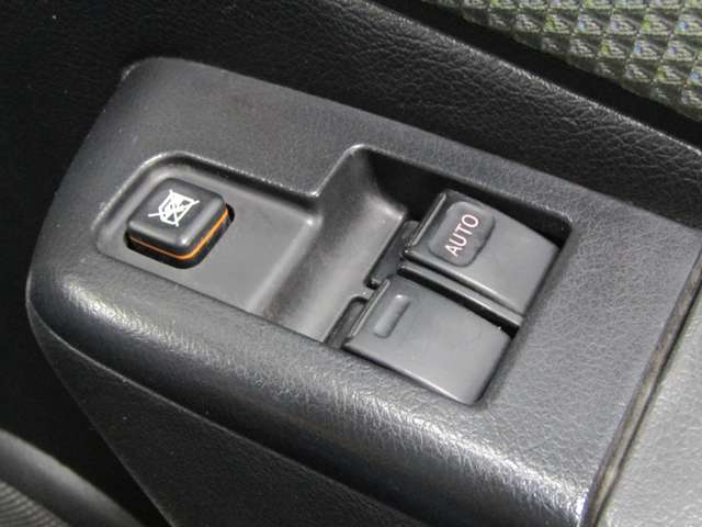 Toyota Light Ace Van 12