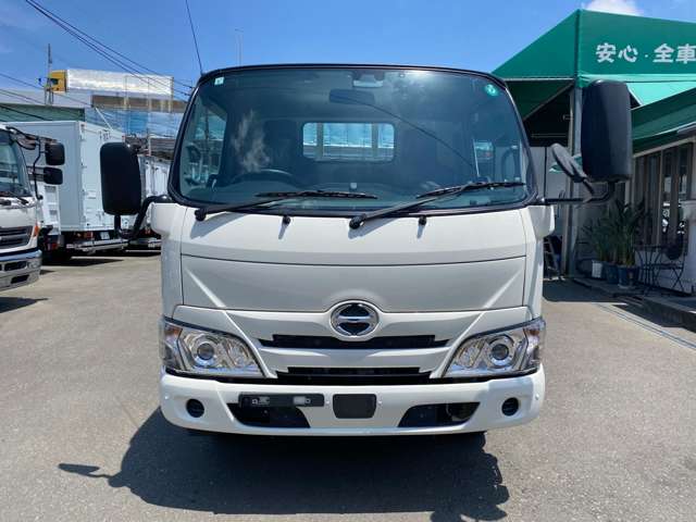 Hino Dutro 2
