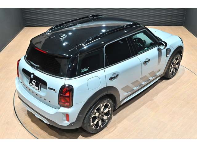 MINI Crossover 9