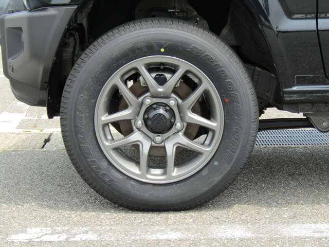 Suzuki Jimny 10