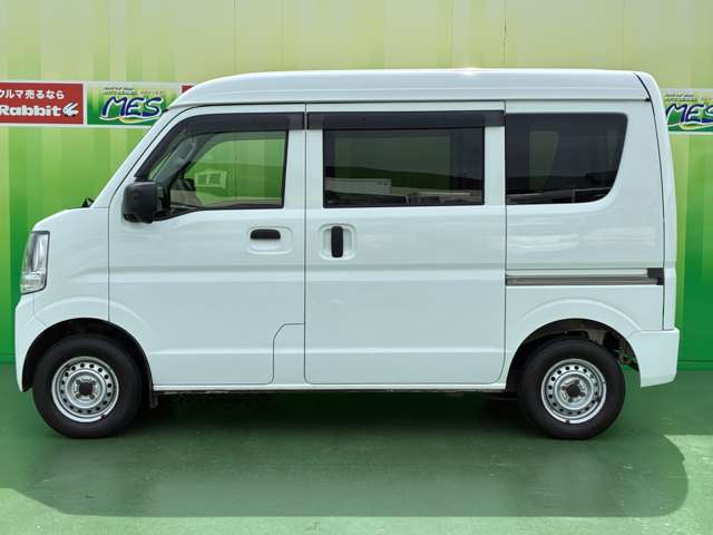Nissan NV100 Clipper 2