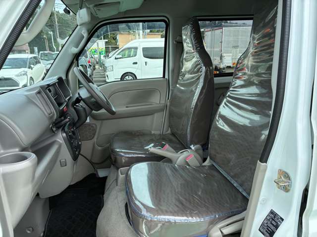 Nissan NV100 Clipper 10