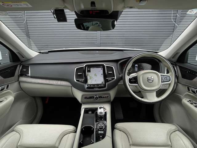 Volvo XC90 5