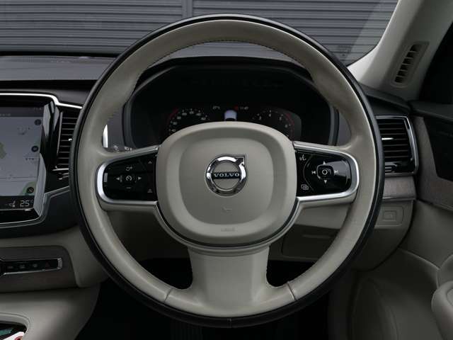 Volvo XC90 7
