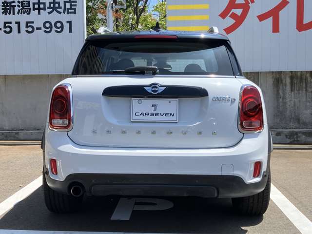 MINI Crossover 6