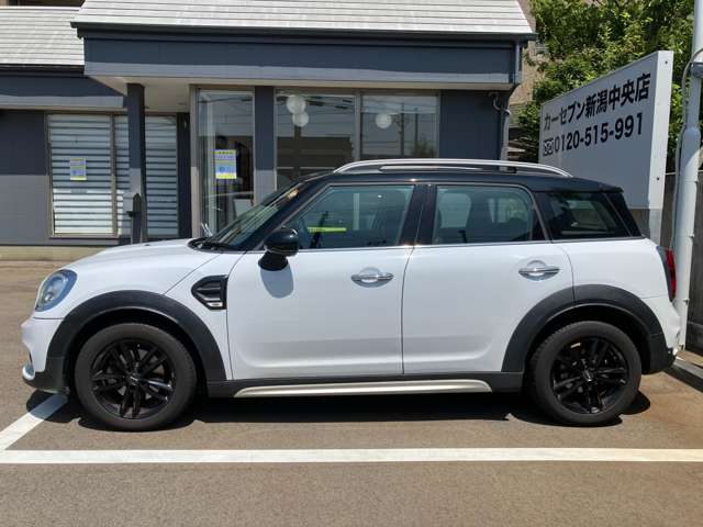 MINI Crossover 8