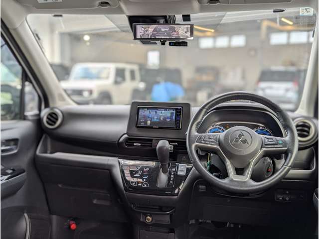 Mitsubishi eK X 10