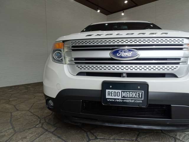 Ford Explorer 8