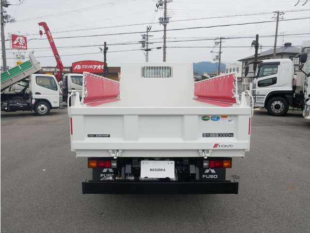 Mitsubishi Fuso Canter 5