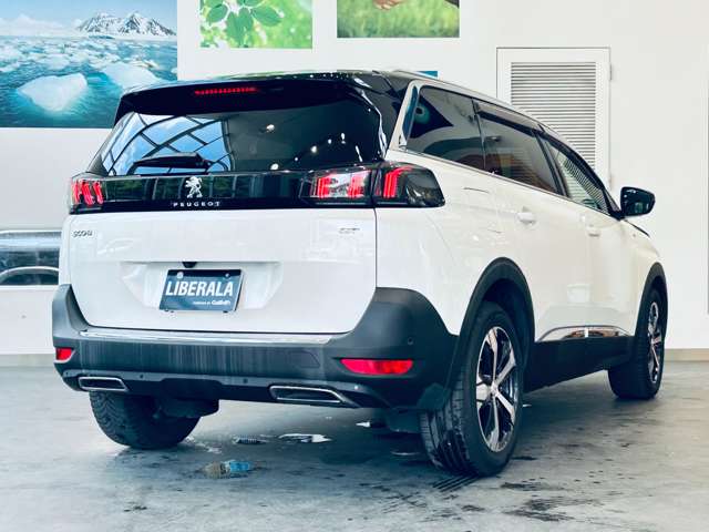 Peugeot 5008 9