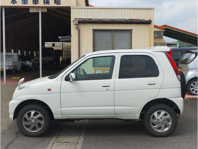 Daihatsu Terios Kid 6