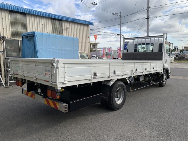 Isuzu Forward 5