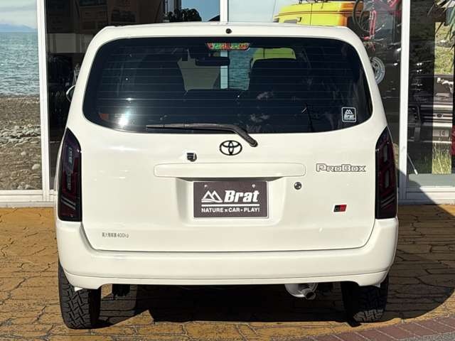 Toyota Probox Van 9