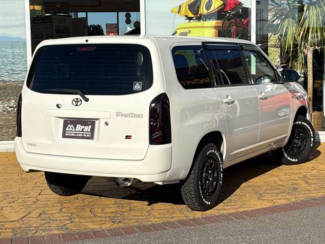 Toyota Probox Van 10