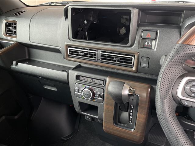Daihatsu Atrai 5