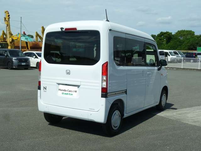 Honda N-VAN 11
