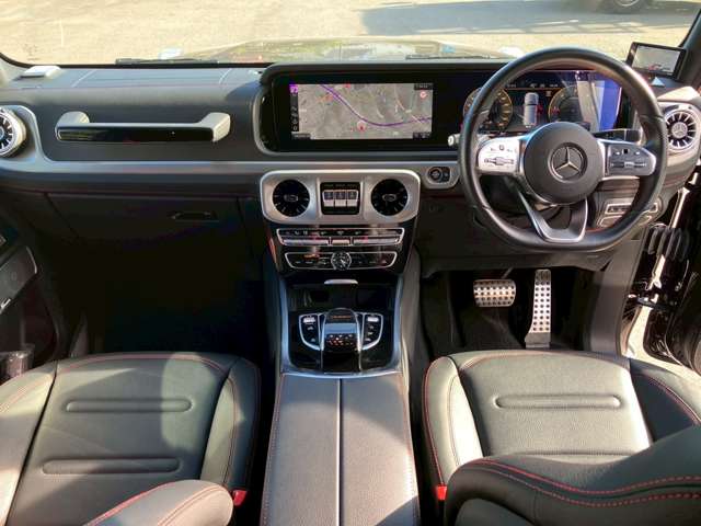 Mercedes-Benz G-Class 3