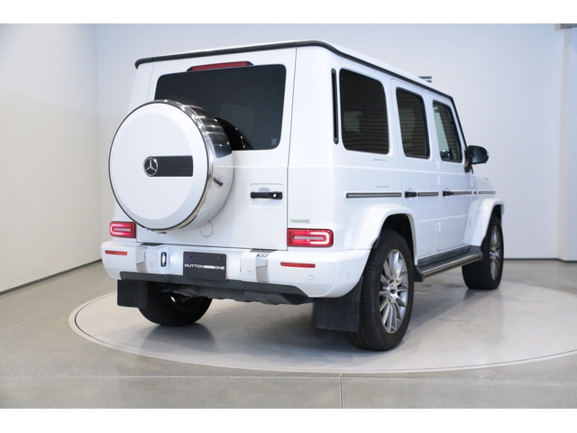 Mercedes-Benz G-Class 9