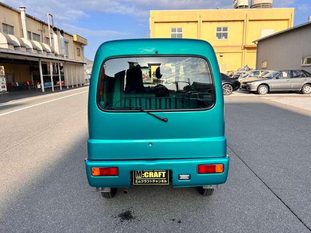 Daihatsu Midget II 5