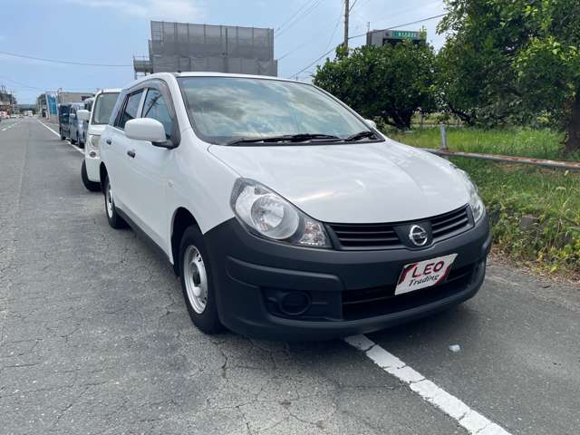 Nissan AD 3