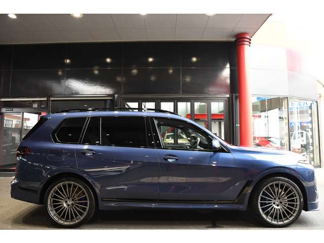BMW Alpina XB7 5