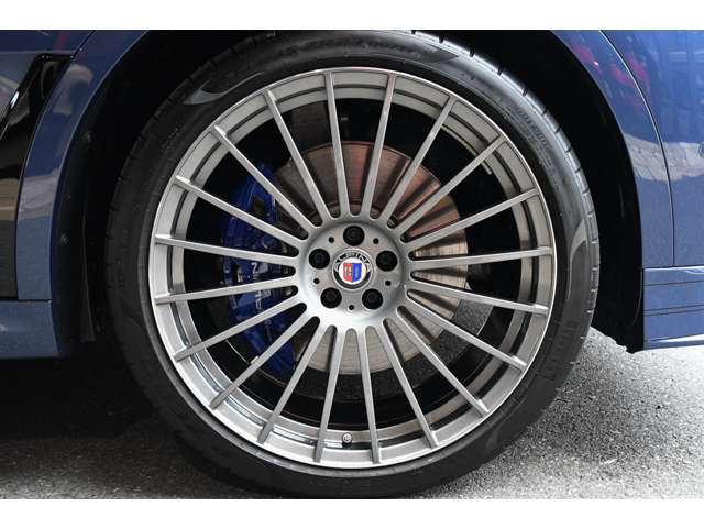 BMW Alpina XB7 7