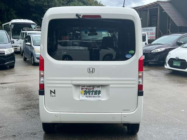 Honda N-VAN 8