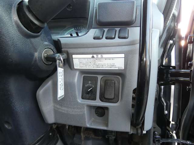 Mitsubishi Fuso Canter 11