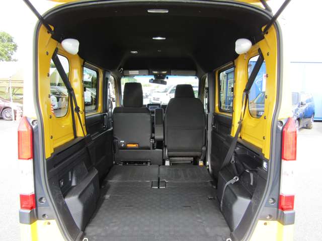 Honda N-VAN 9